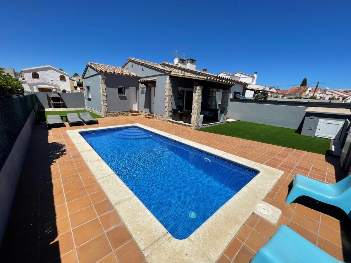 L' Escala Casa En L Escala Con Piscina Y Wifi Freeヴィラ エクステリア 写真